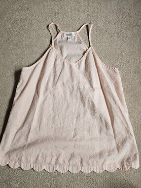 NWOT 100% Linen Haven Pink Scalloped Tank- XS